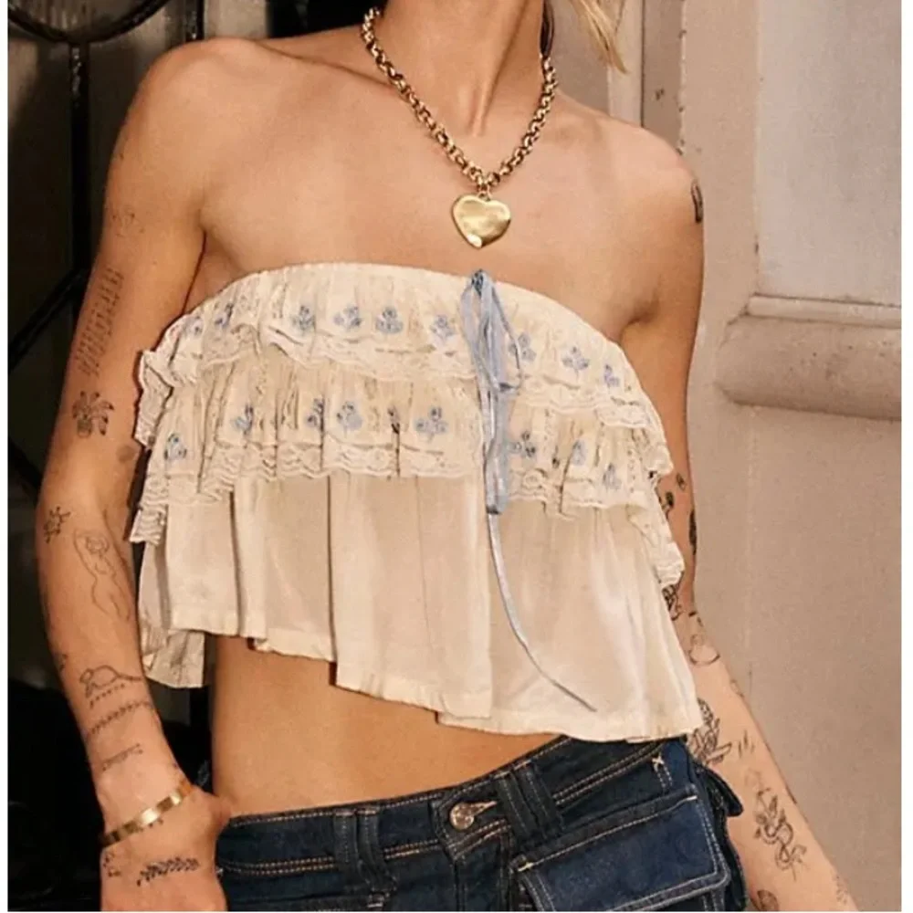 NWOT Tailia embroidered tube top by Free People in size XL
